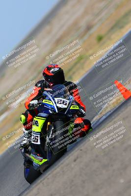 media/Aug-13-2023-CRA (Sun) [[1cfc37a6fb]]/Race 6 1000 Supersport/Race/